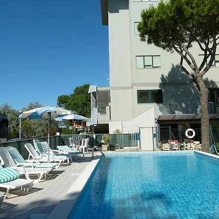 Brasilia Hotel 3*