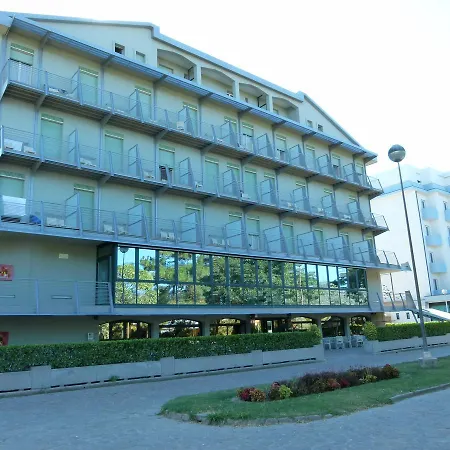 Brasilia 3* Lido di Classe