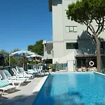 Brasilia Hotel 3*