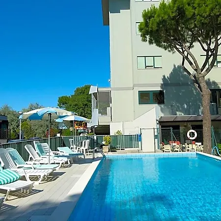 Brasilia 3* Lido di Classe